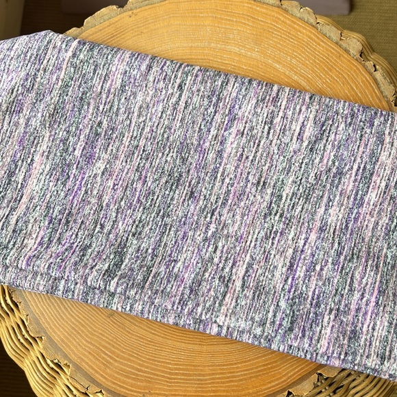 Lululemon Vinyasa Scarf, One Size, Heather Purple, Pink, Black, Purple Grosgrain - Picture 7 of 8